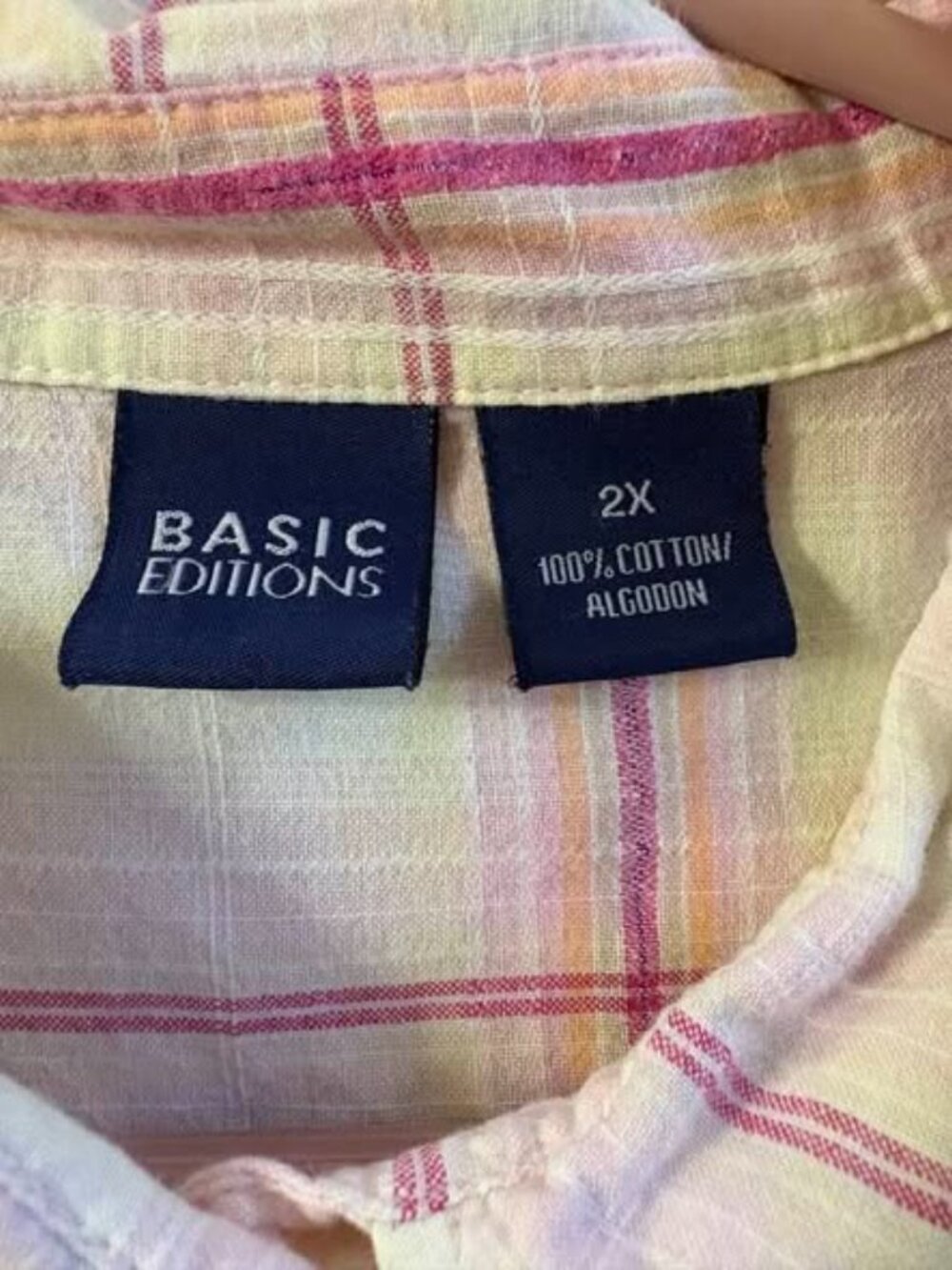 Basic Editions Button Up Blouse - Picture 3 of 7